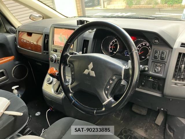 Mitsubishi DELICA 2011-03 8658775-9