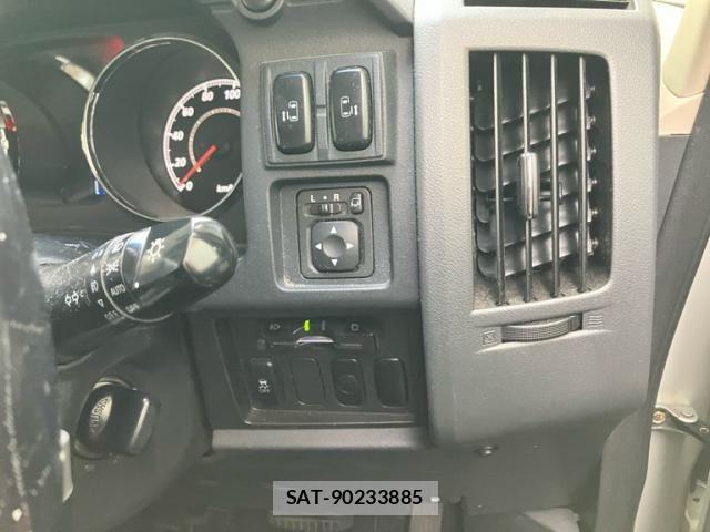 Mitsubishi DELICA 2011-03 8658775-12