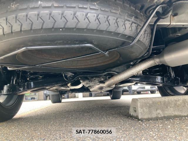 Mitsubishi DELICA 2013-02 8658776-8