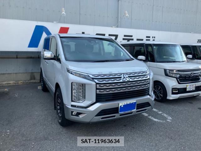 Mitsubishi DELICA 2022-10 8658757-0