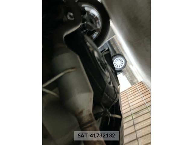 Mitsubishi DELICA 2017-01 8658763-10