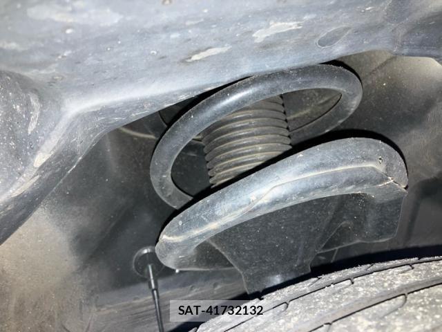 Mitsubishi DELICA 2017-01 8658763-5