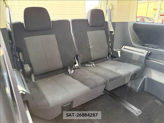 Mitsubishi DELICA 2009-10 8658772-11