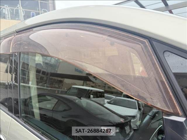 Mitsubishi DELICA 2009-10 8658772-29