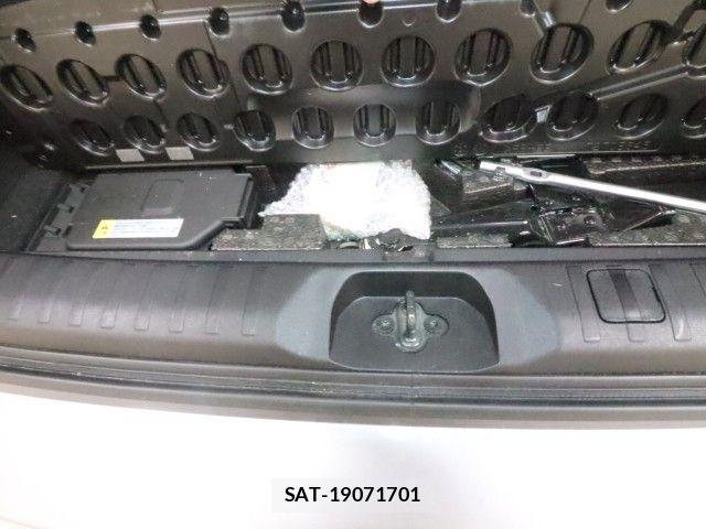 Mitsubishi DELICA 2024-06 8658756-12
