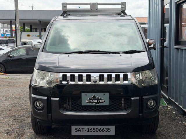 Mitsubishi DELICA 2009-10 8658770-14
