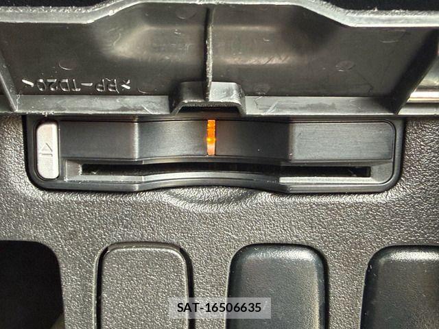 Mitsubishi DELICA 2009-10 8658770-6