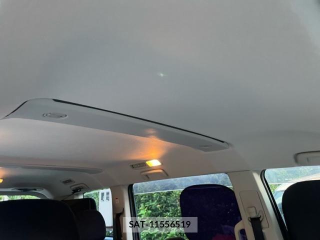 Mitsubishi DELICA 2015-11 8658771-11