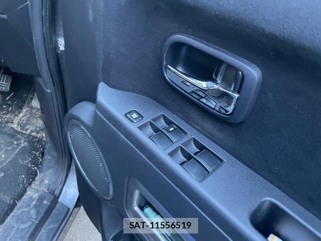 Mitsubishi DELICA 2015-11 8658771-12