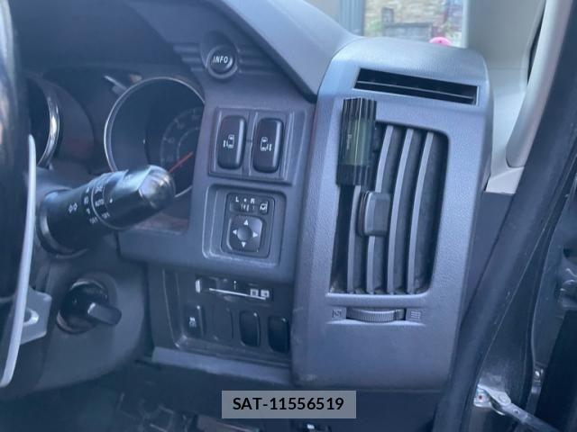 Mitsubishi DELICA 2015-11 8658771-13