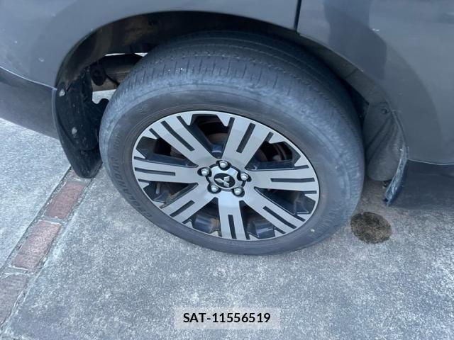 Mitsubishi DELICA 2015-11 8658771-3