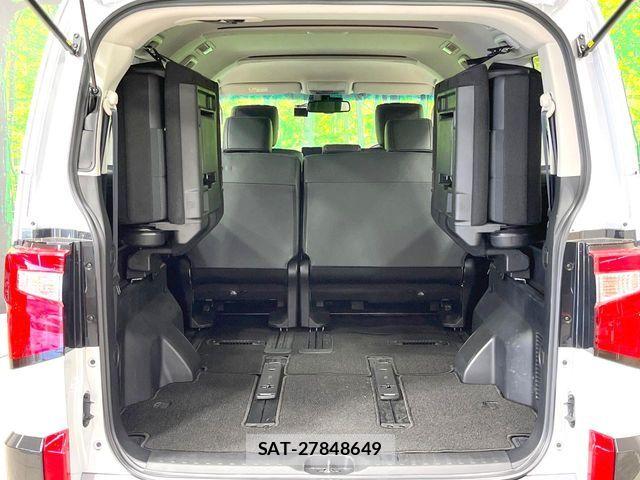 Mitsubishi DELICA 2025-04 8658754-10