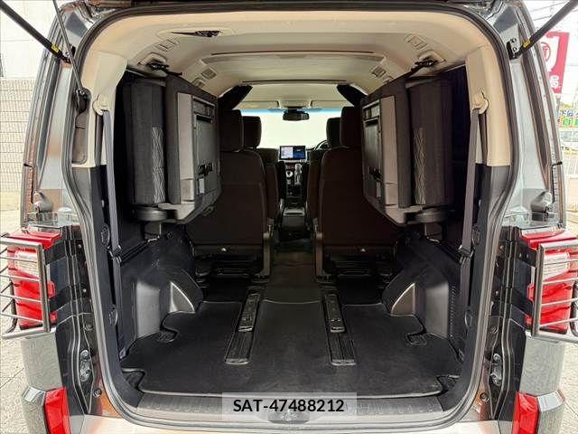 Mitsubishi DELICA 2024-06 8658755-10