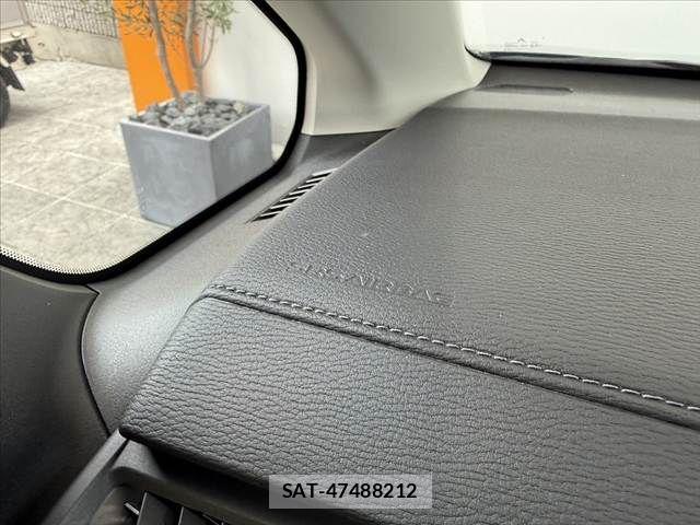 Mitsubishi DELICA 2024-06 8658755-15