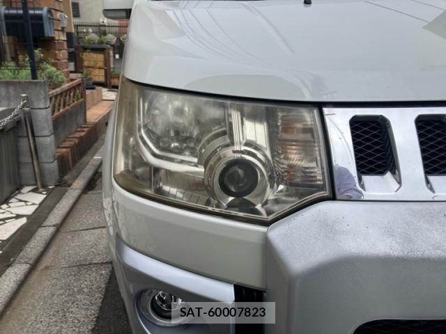 Mitsubishi DELICA 2013-04 8685460-2