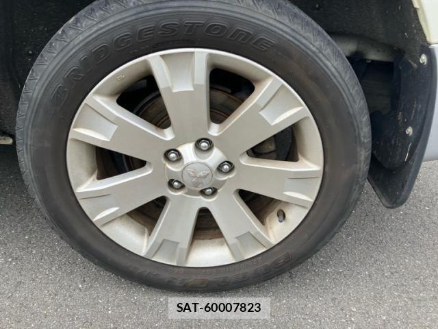 Mitsubishi DELICA 2013-04 8685460-8