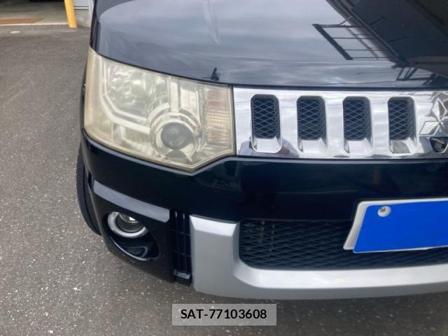 Mitsubishi DELICA 2007-09 8685461-1