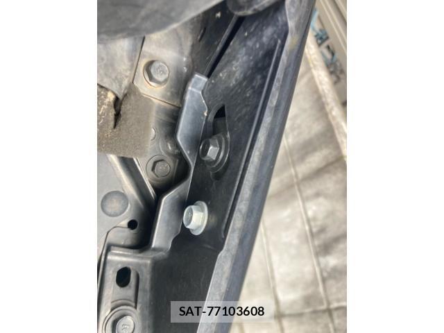 Mitsubishi DELICA 2007-09 8685461-28