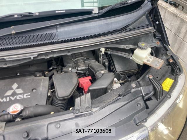 Mitsubishi DELICA 2007-09 8685461-29