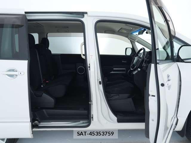 Mitsubishi DELICA 2018-03 8685458-19