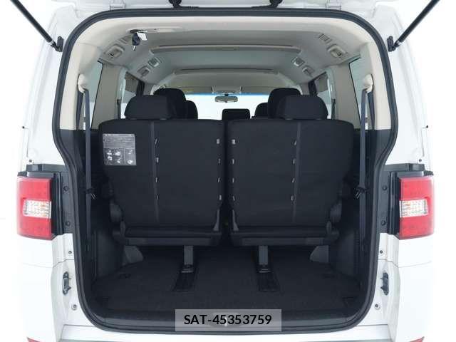 Mitsubishi DELICA 2018-03 8685458-8