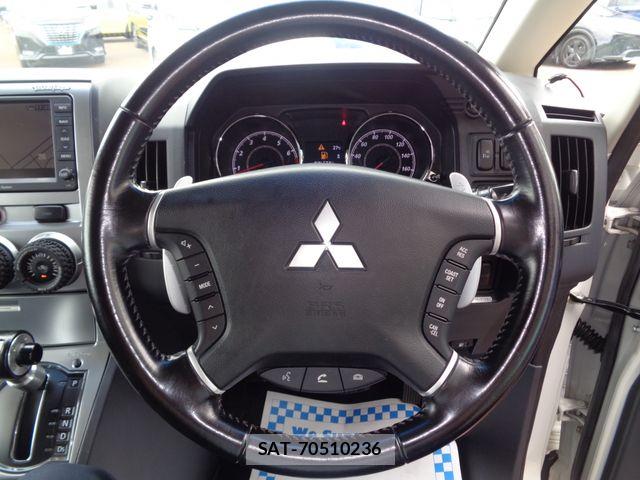 Mitsubishi DELICA 2011-05 8685459-18