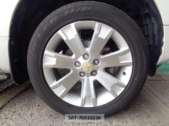 Mitsubishi DELICA 2011-05 8685459-24