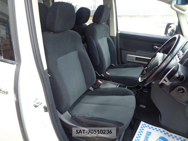 Mitsubishi DELICA 2011-05 8685459-7