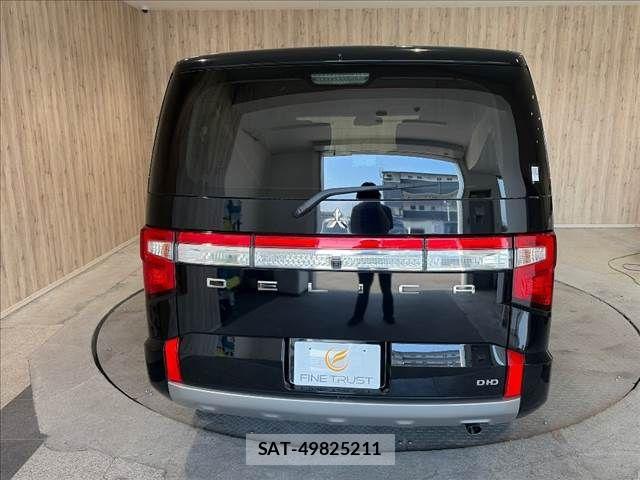 Mitsubishi DELICA 2019-03 8685456-20