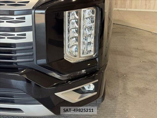 Mitsubishi DELICA 2019-03 8685456-25