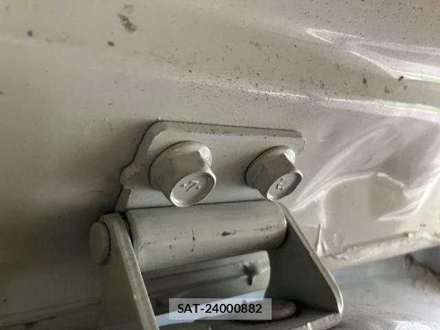 Mitsubishi DELICA 2007-10 8741740-10