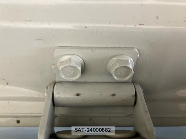 Mitsubishi DELICA 2007-10 8741740-11