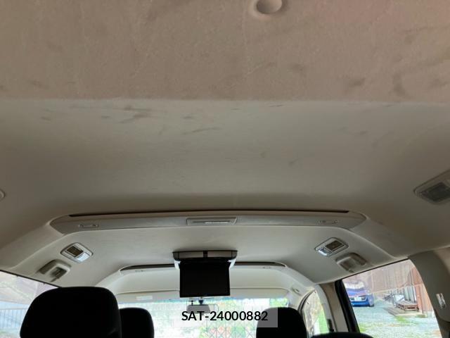 Mitsubishi DELICA 2007-10 8741740-12