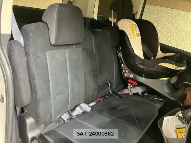 Mitsubishi DELICA 2007-10 8741740-13