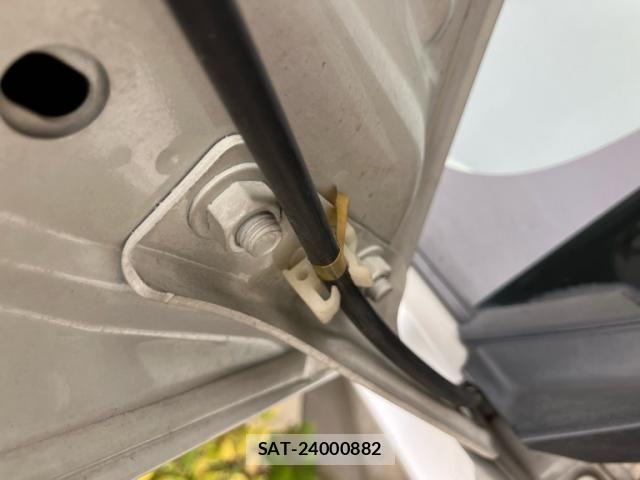 Mitsubishi DELICA 2007-10 8741740-18