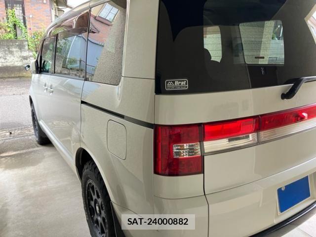 Mitsubishi DELICA 2007-10 8741740-5