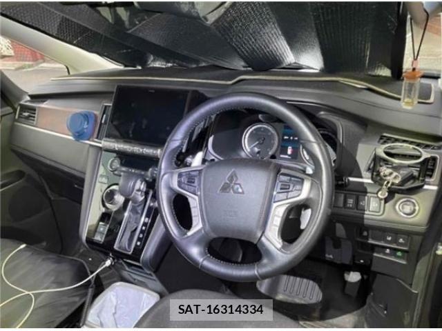 Mitsubishi DELICA 2022-03 8741716-2