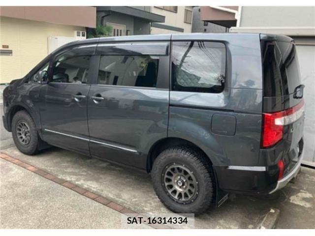 Mitsubishi DELICA 2022-03 8741716-3