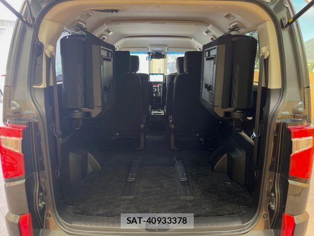 Mitsubishi DELICA 2019-02 8741706-11