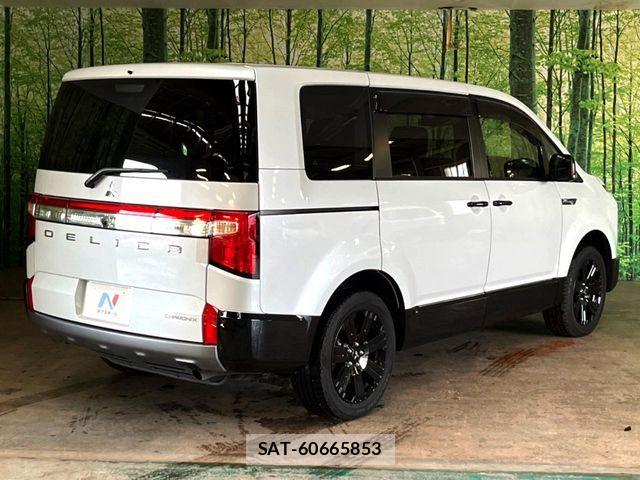 Mitsubishi DELICA 2025-06 8741691-17