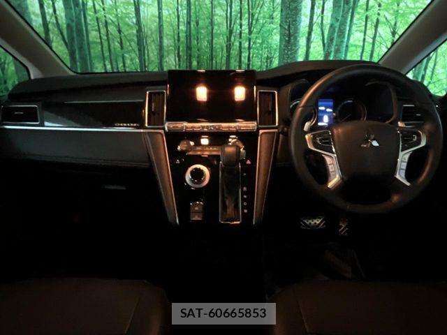 Mitsubishi DELICA 2025-06 8741691-1