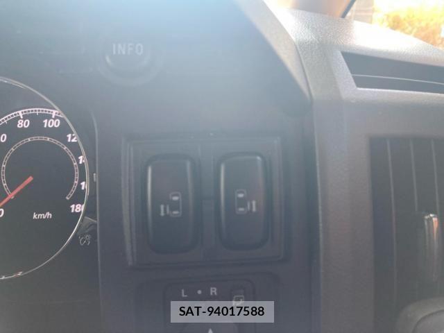 Mitsubishi DELICA 2011-09 8741736-20