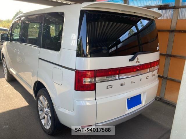 Mitsubishi DELICA 2011-09 8741736-3