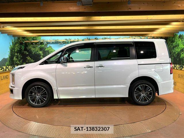 Mitsubishi DELICA 2024-02 8741692-16