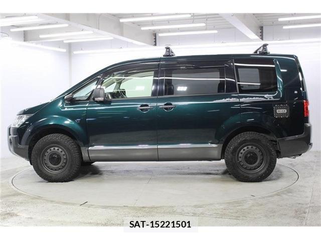 Mitsubishi DELICA 2018-08 8741720-9