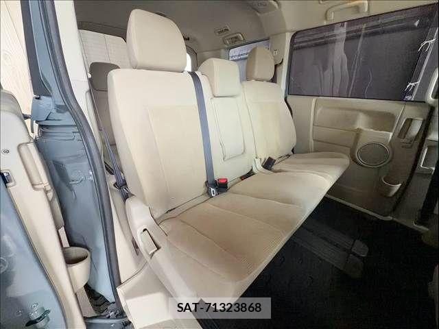 Mitsubishi DELICA 2013-10 8741725-10