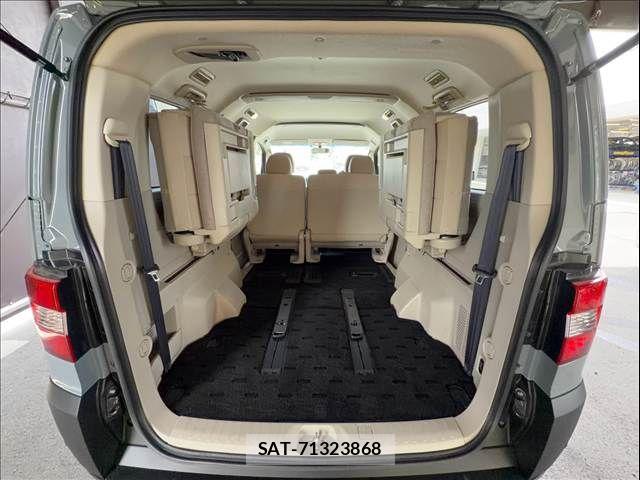 Mitsubishi DELICA 2013-10 8741725-12