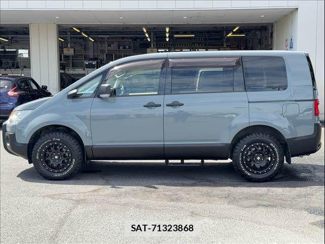 Mitsubishi DELICA 2013-10 8741725-16