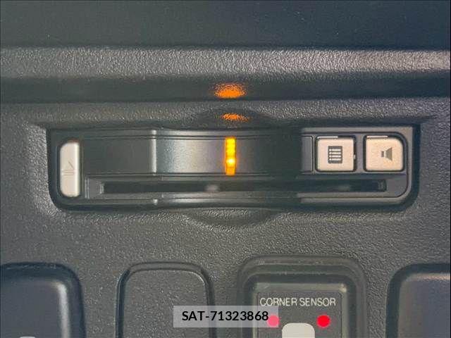 Mitsubishi DELICA 2013-10 8741725-7