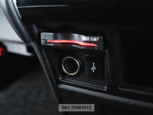 Mitsubishi DELICA 2020-04 8741719-15